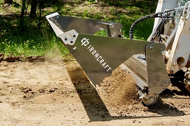 IronCraft запускает 4-N-1 ковшовые силовые грабли для бортовых рулей